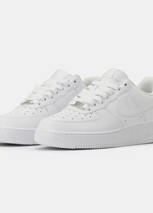 Кросівки nike air force classic white low8 фото