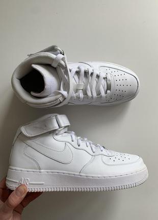 Кросівки nike air force1 фото