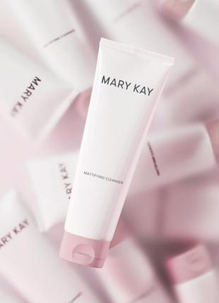 Новинка! матуючий очищувальний засіб mary kay® для комбінованої/жирної шкіри