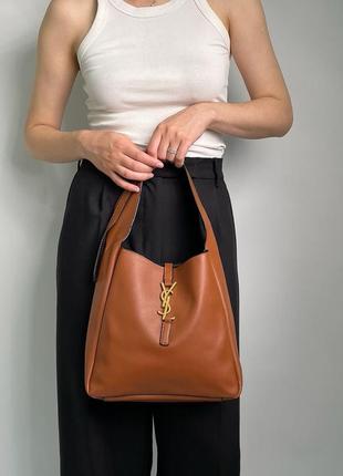 Сумка в стиле ysl yves saint laurent small le 5 a 7 supple in grained leather brown3 фото