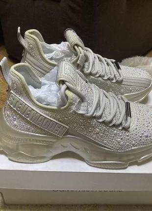 Класні кросівки steve madden mistica sneaker нові