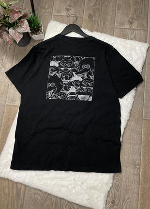 Футболка uniqlo &amp; kaws2 фото