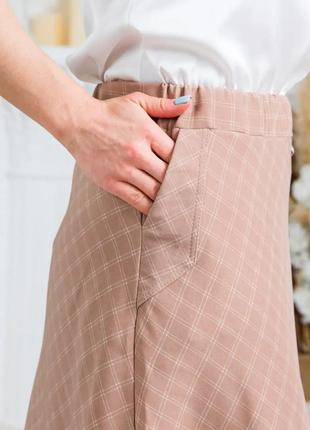 Женская  юбка-годе  " фенди ", ткань трикотаж, пояс резинка,  р. 46,48,50,52,54,56 беж в белую кл.4 фото