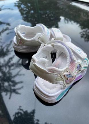 Дитячі босоніжки,сандалі з підсвіткою на дівчинку том м 🙋🏼‍♀️