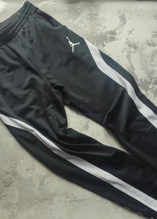 Спортивні штани jordan оригінал
