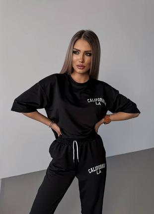Костюм спорт