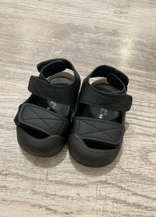 Босоножки детские размер 15