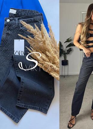 Джинсы с стразами zara