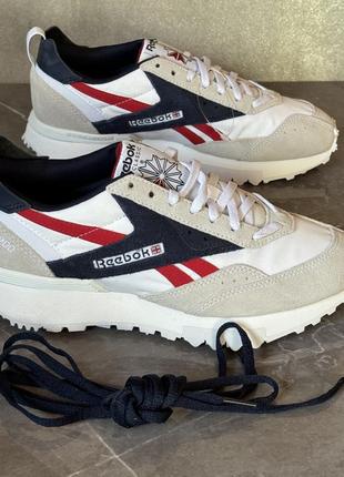 Кросівки reebok lx2200 hq69522 фото