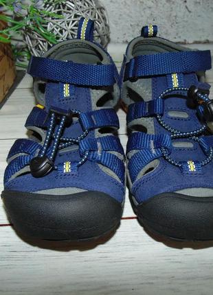 Босоніжки сандалі keen seacamp ii cnx sandals graphite5 фото