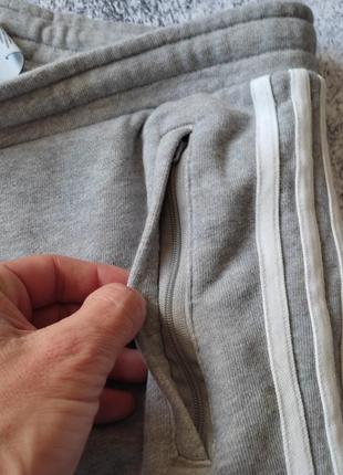 Чоловічі шорти adidas 3-stripes sweat shorts — grey3 фото