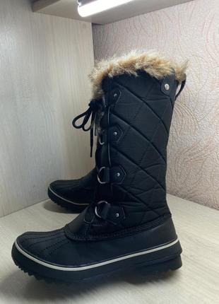 Зимние сапоги, сноубутсы skech.