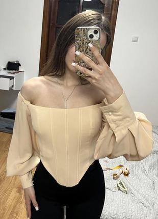 Корсетна блуза