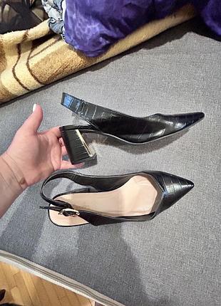 Туфли мюли zara босоножки босоніжки