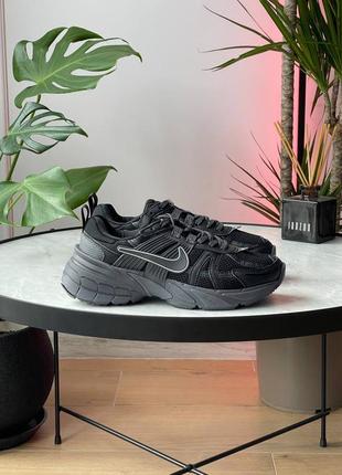 Кроссовки nike blazer essential boyfriend t-shirt in black