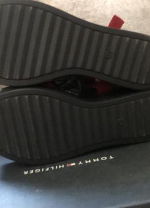 Жіночі босоніжки . турція.