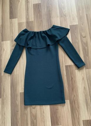 Стильне нарядне плаття.