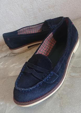 Оригинальные замшевые мокасини лофери tommy hilfiger