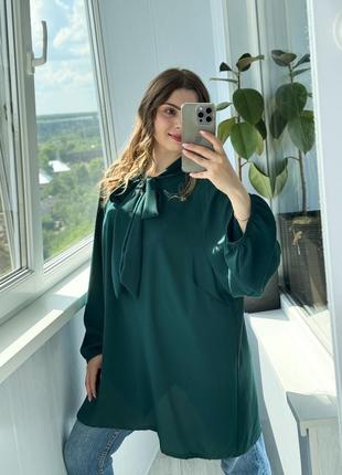 Смарагдово-зелена блуза 1+1=3 батал