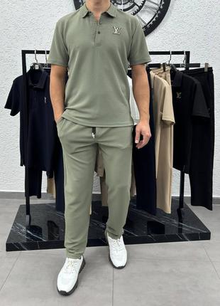 Спортивный костюм в стиле louis vuitton