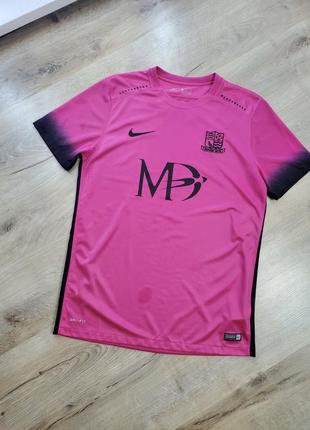 Спортивна футболка nike