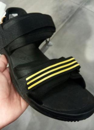 Чоловічі сандалі adidas t-shirt olle adi m ey3844