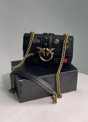 Сумка жіноча в стилі  pinko mini love bag one simply with enamel pin black