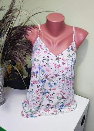 Базовая майка на брителях с цветочным принтом#️⃣3️⃣1️⃣7️⃣0️⃣☑️