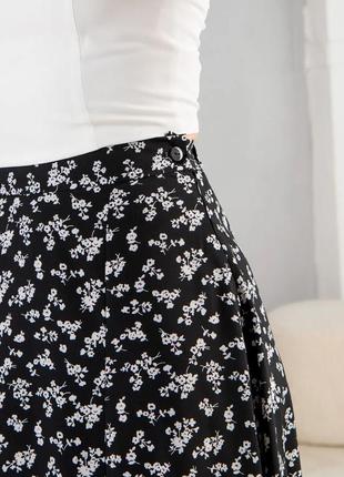 Женская летняя длинная юбка " лина", ткань софт, пояс резинка, р. 46,48 черная в цветы4 фото