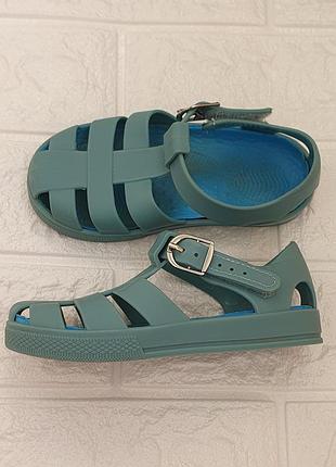 Сандалии резиновые 26 размер