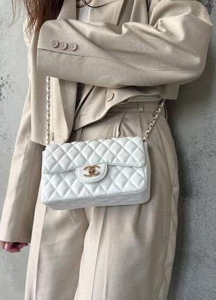White mini