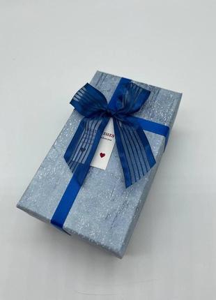 Коробка подарочная прямоугольная. цвет голубоя. 9х15х6см.