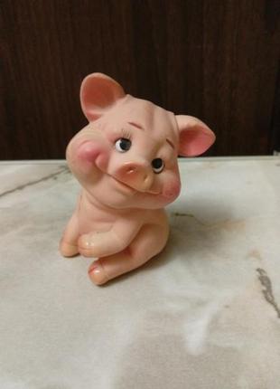 Свинка іграшка1 фото
