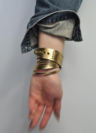 Шкіряний браслет в 2 оберти  , подвійний шкіряний браслет , золотий  металік  браслет бахрома4 фото