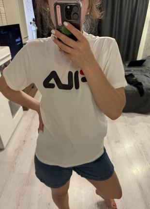 Белая футболка fila оригинал