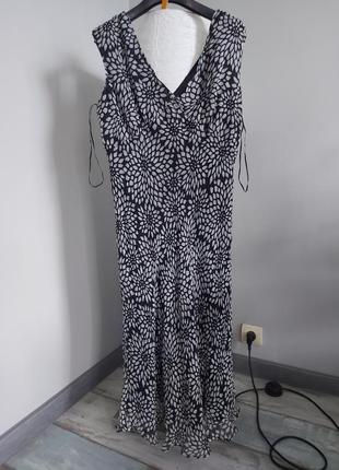 Брендова шовкова сукня laura ashley