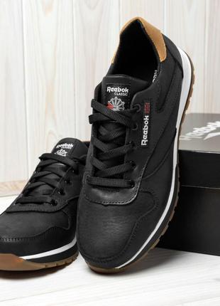 Кожаные демисезонные кроссовки reebok черные
