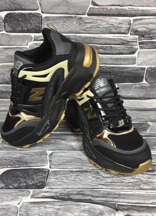 Кросівки жіночі new balance