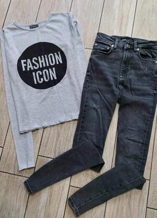 Крутой комплект на девочку-подростку!!
14-15 лет..