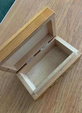 Шкатулка деревянная