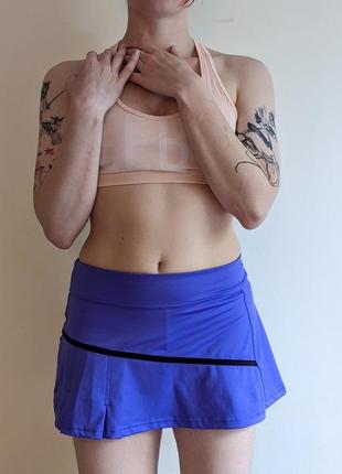 Короткая юбка-шорты