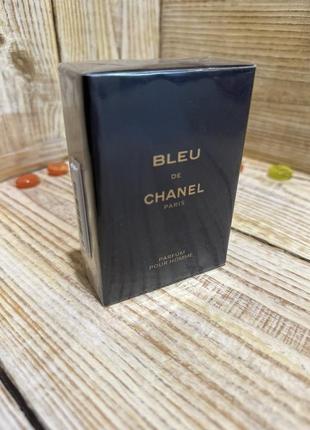 Chanel bleu