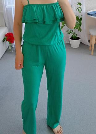 Летний трикотажный комбинезон с брюками