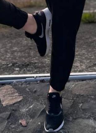 Кроссовки для бега, спорта nike