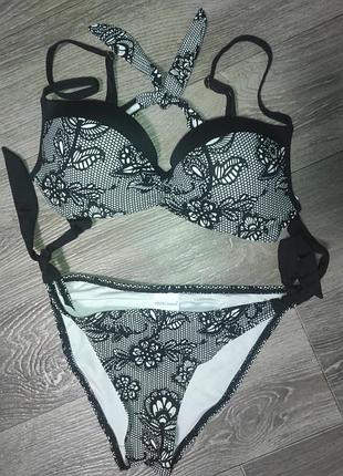 Купальник m новый