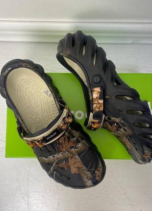 Crocs echo clog realtree black мужские и женские клоги с принтом2 фото