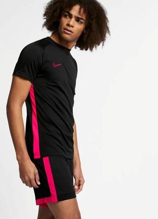 Спортивна футболка nike dri-fit academy top1 фото