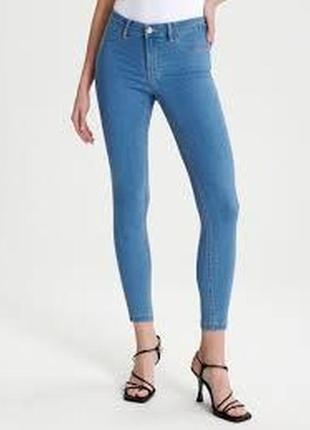 Джинси skinny з середньою посадкою