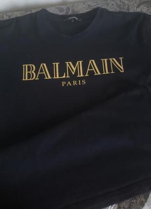 Фудболка известного бренда balmain