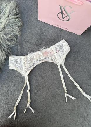 Пояс для чулок hunkemoller